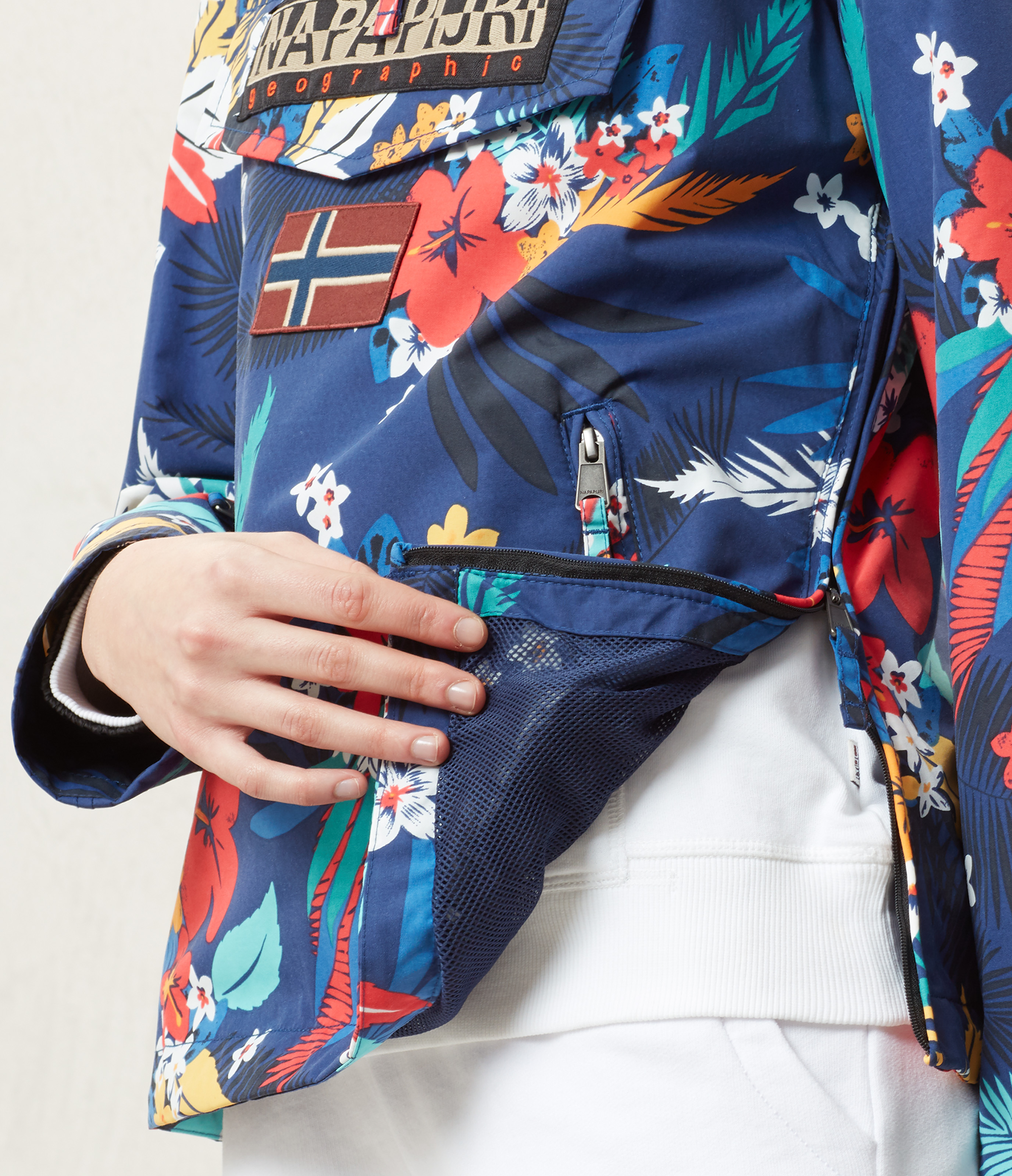 RAINFOREST S W PRINT FANTASY