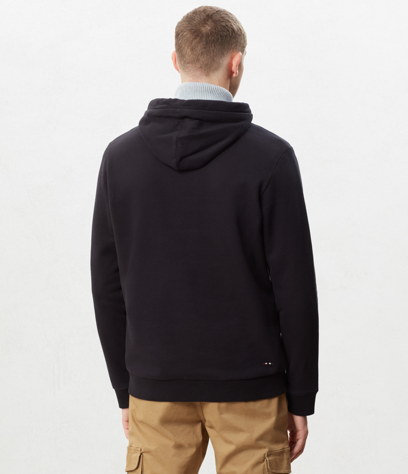 BURGEE 2 BLACK 041