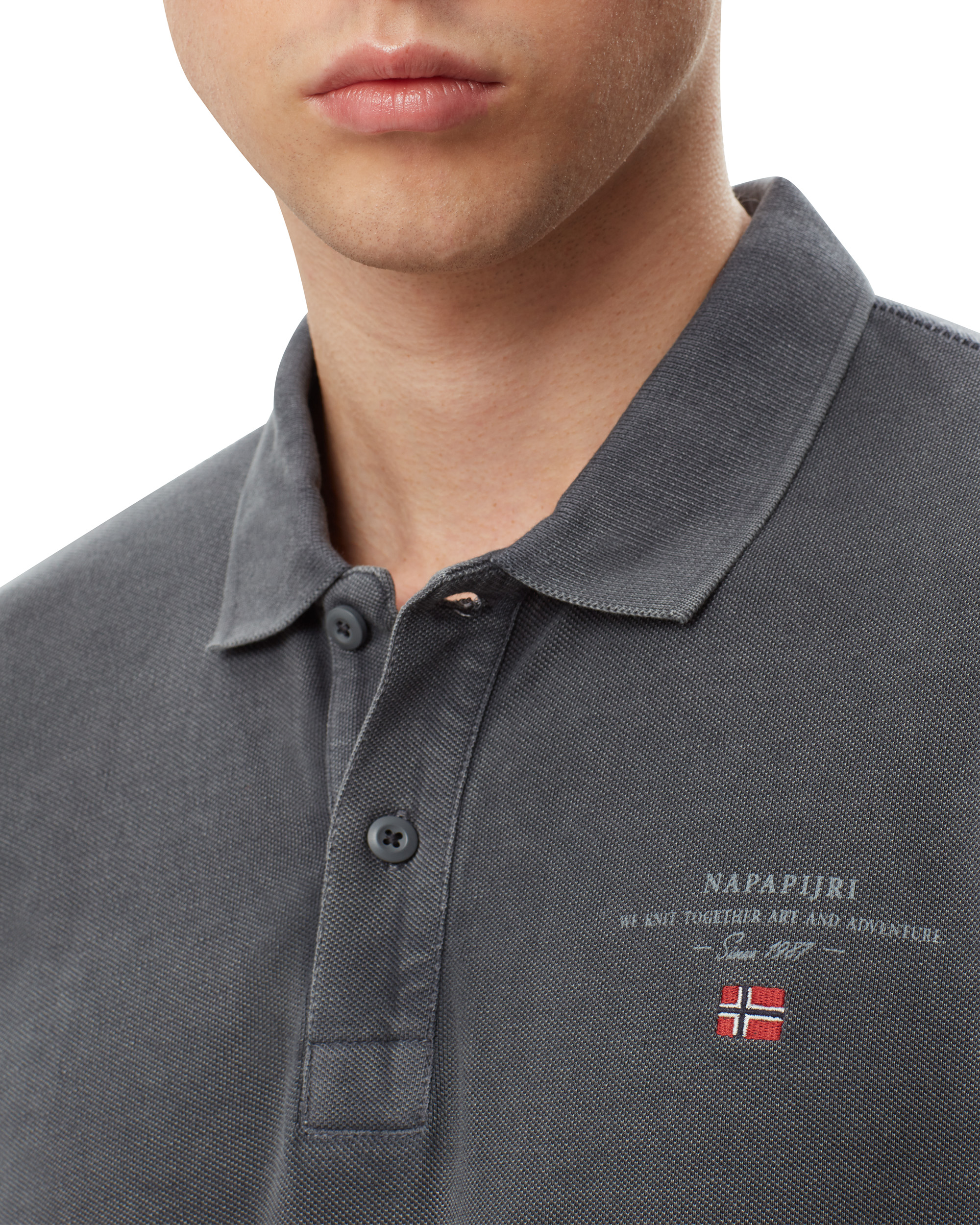 EISBERG DARK GREY SOLID