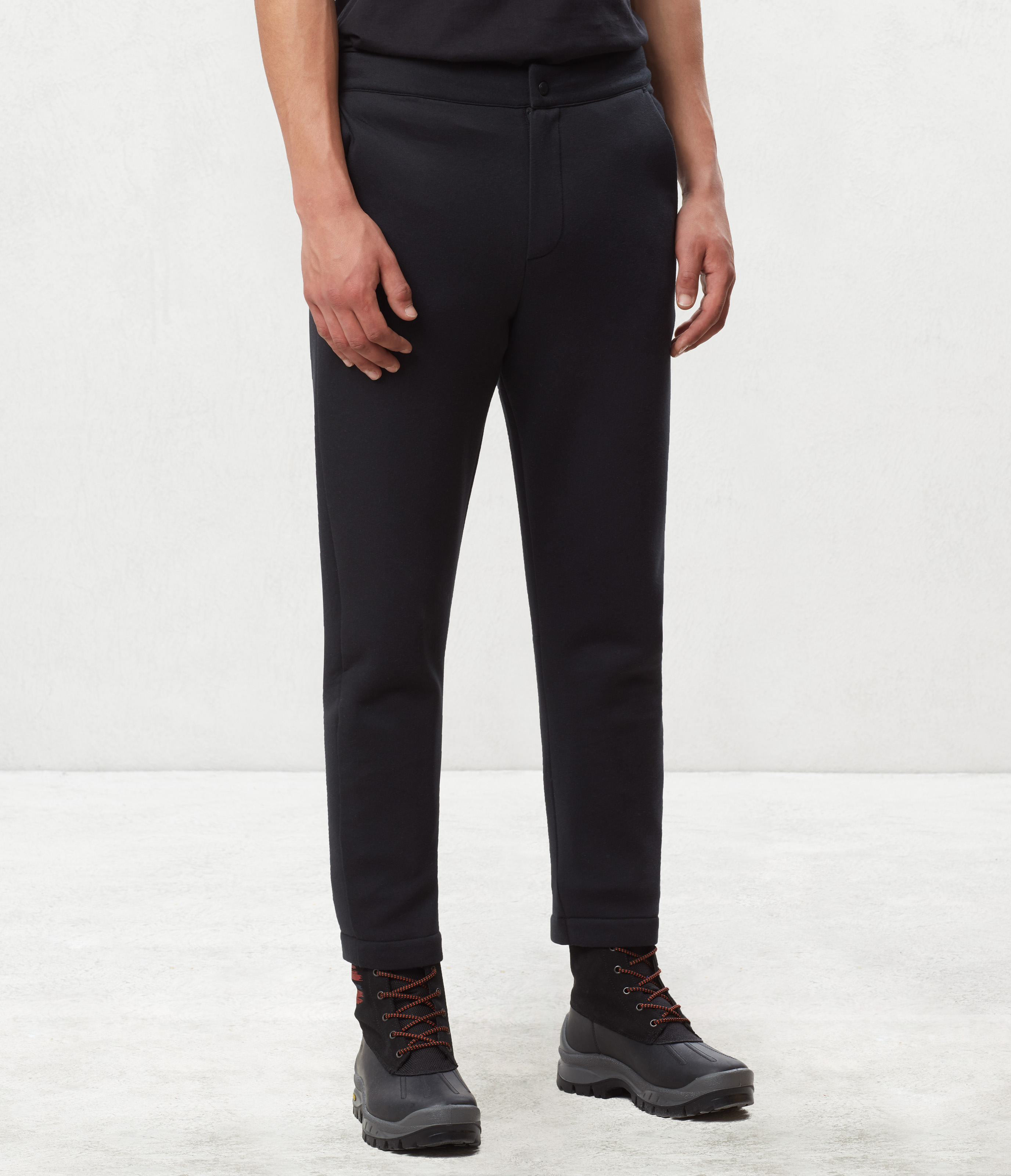 MADIR BLACK 041