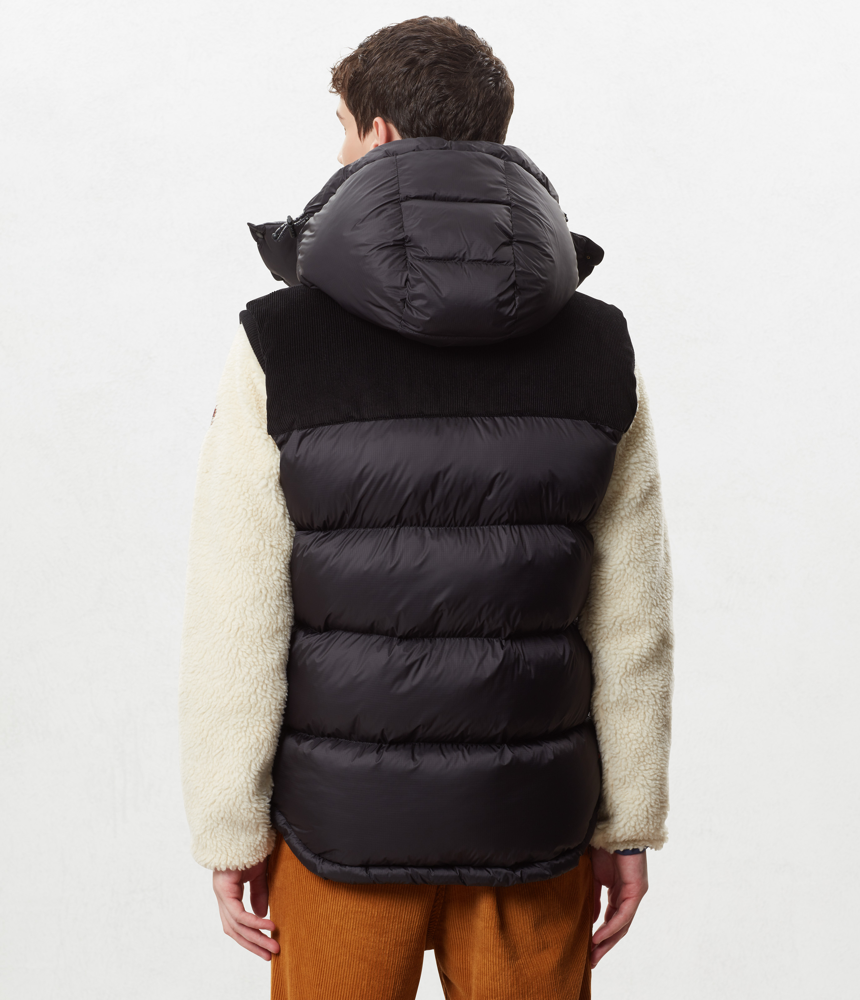 ANTERO VEST BLACK 041
