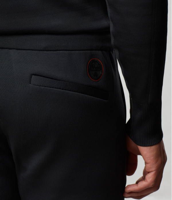 ZE-K126 BLACK 041, Large