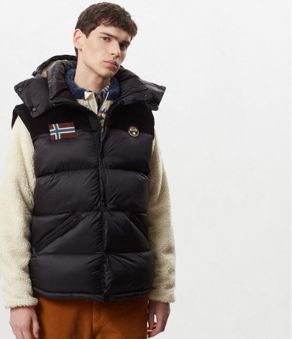 ANTERO VEST BLACK 041