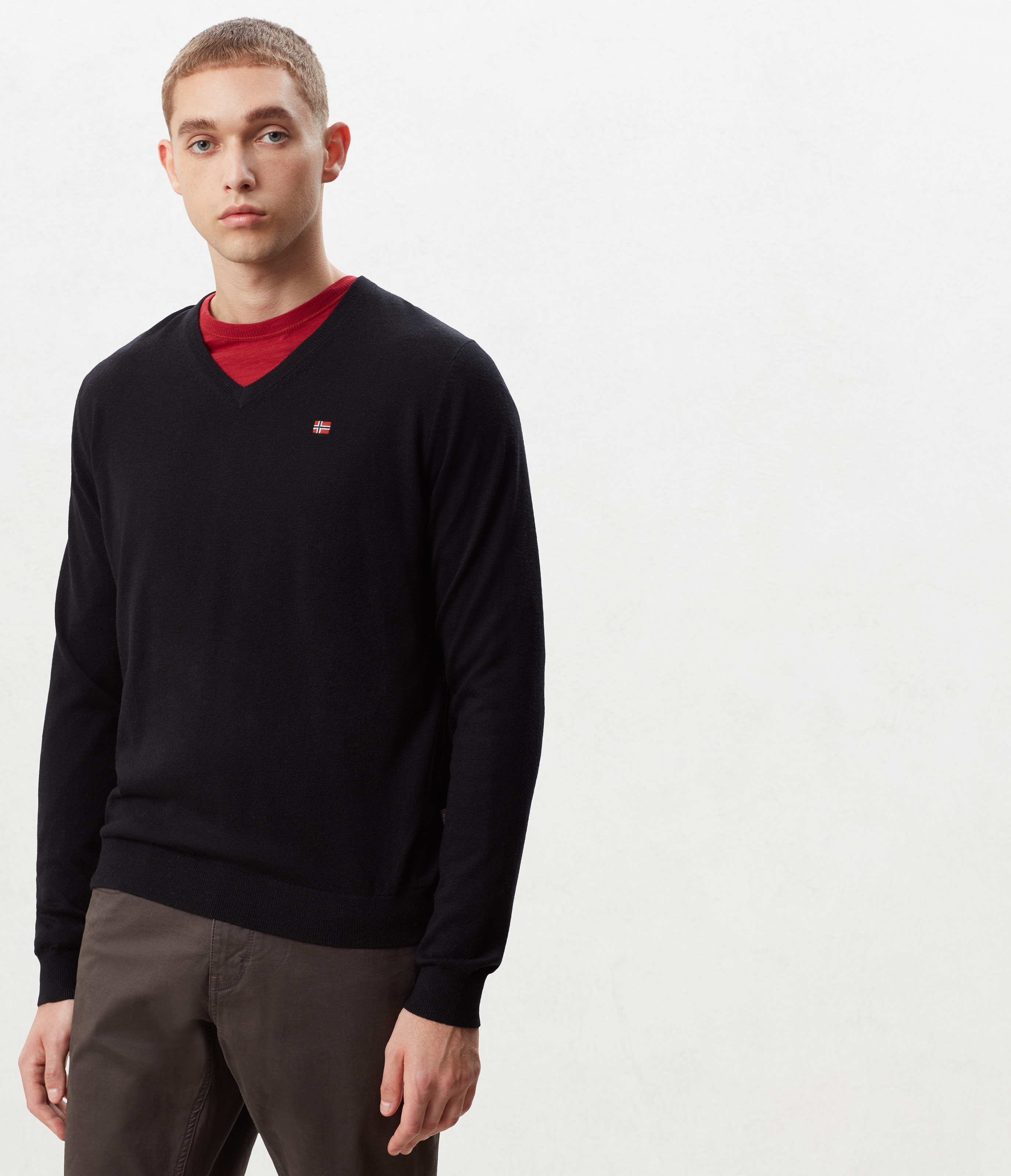 DAMAVAND V BLACK 041