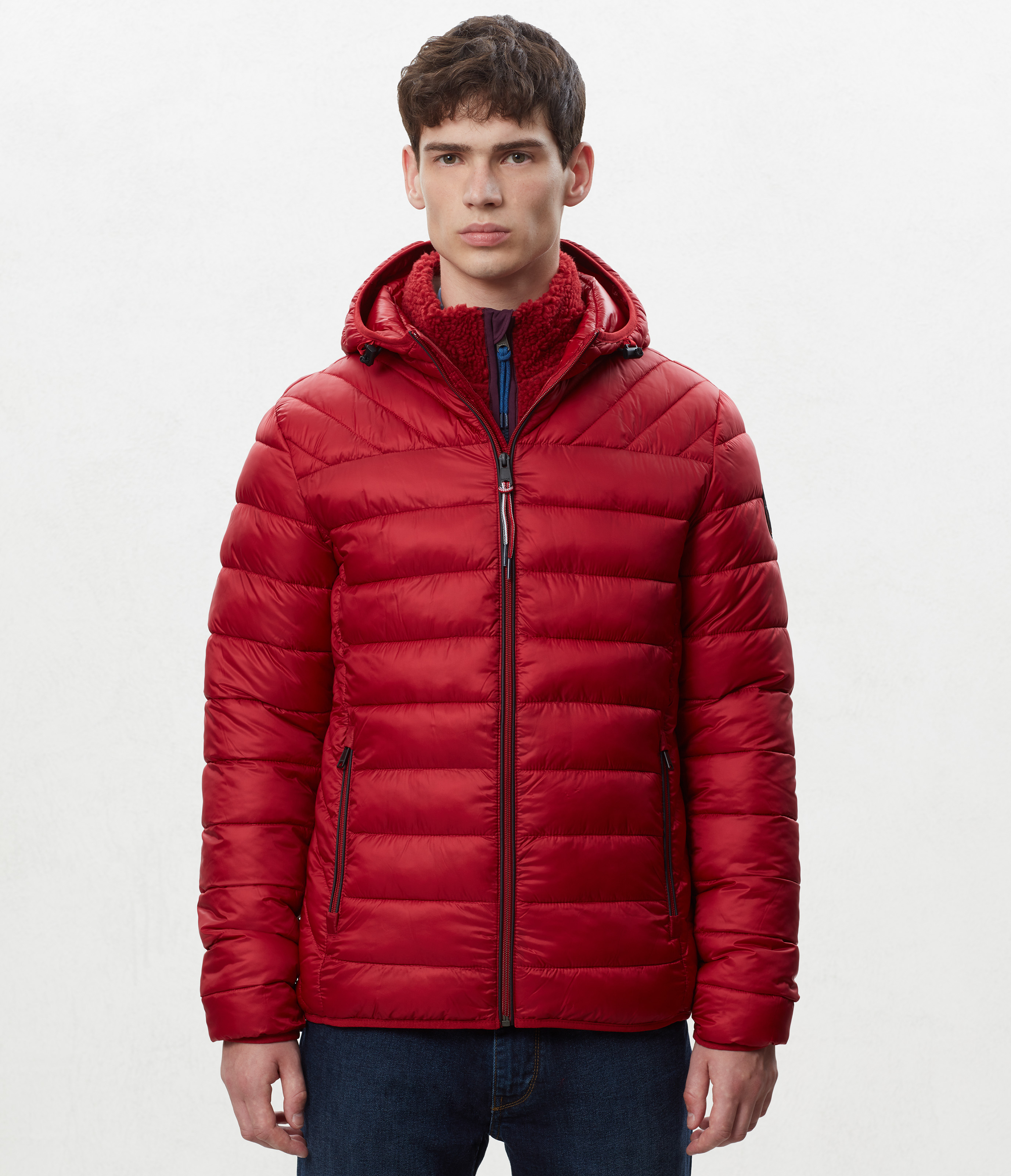 AERONS HOOD 1 RED SCARLET