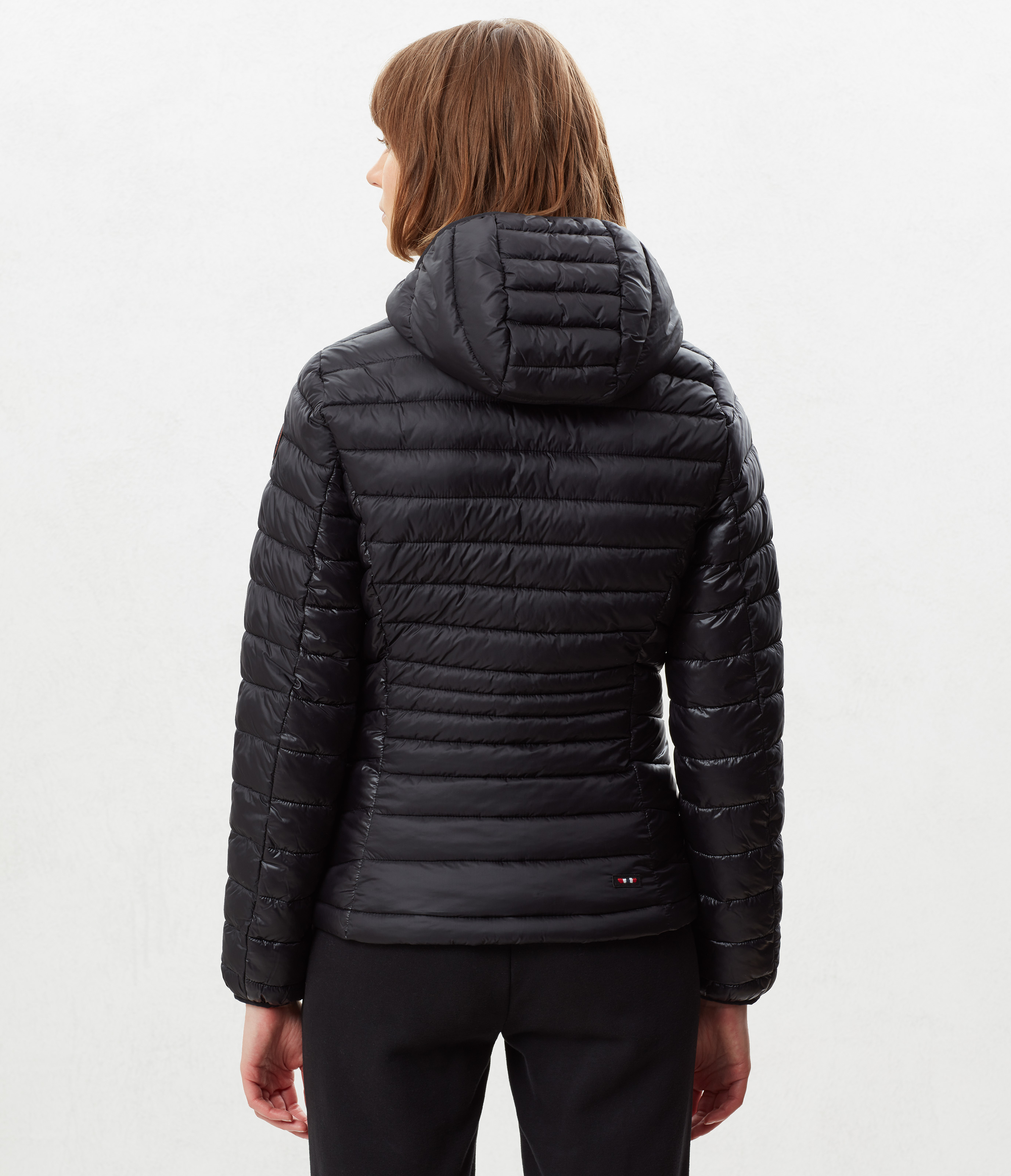AERONS WOM HOOD 1 BLACK 041