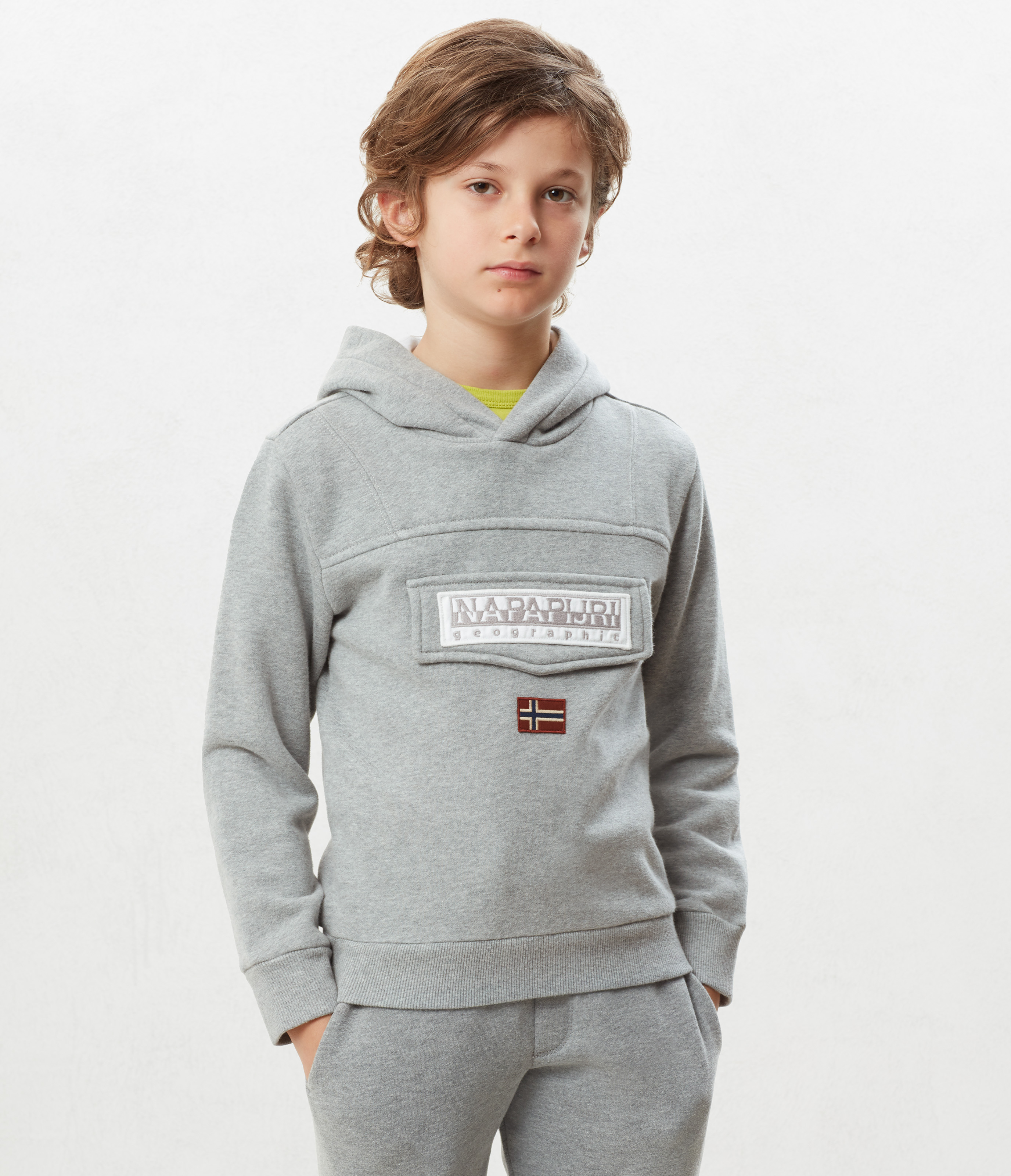 K BURGEE 2 MED GREY MEL