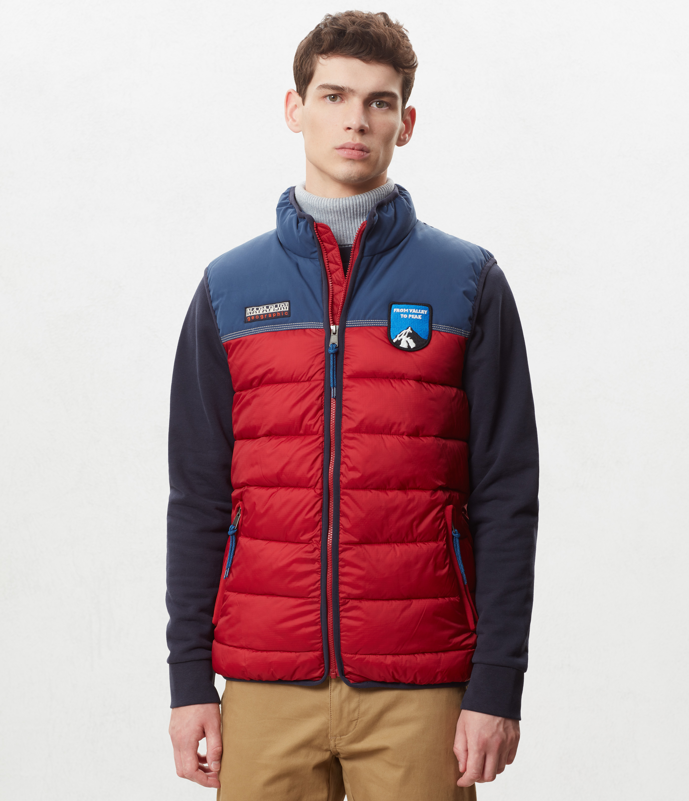ARIC VEST RED SCARLET