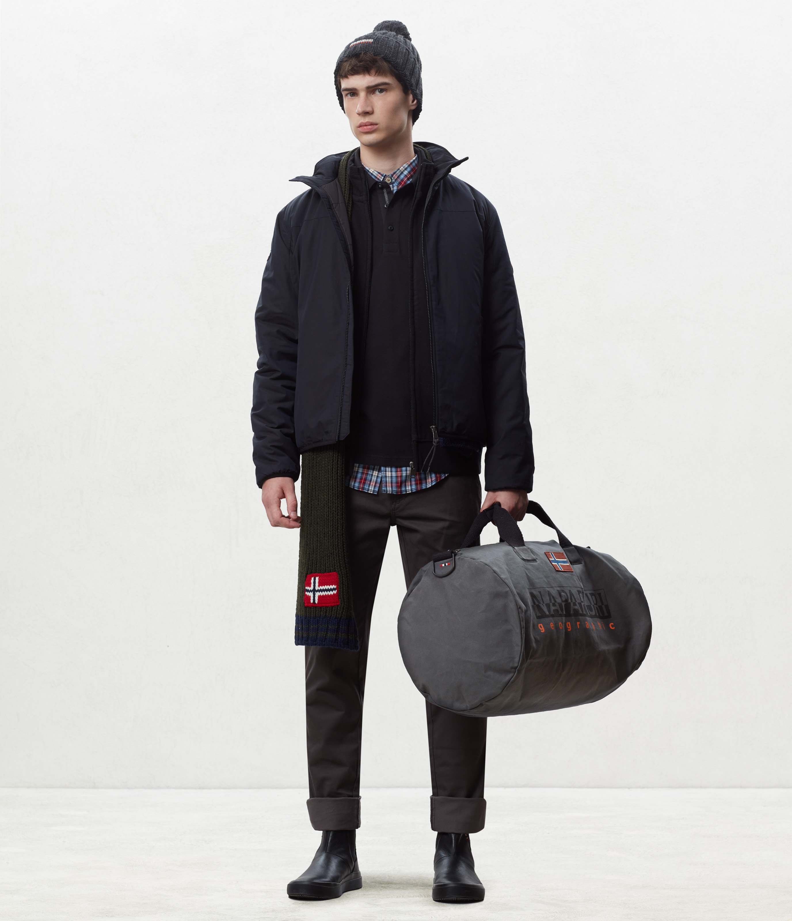 BERING EL DARK GREY SOLID