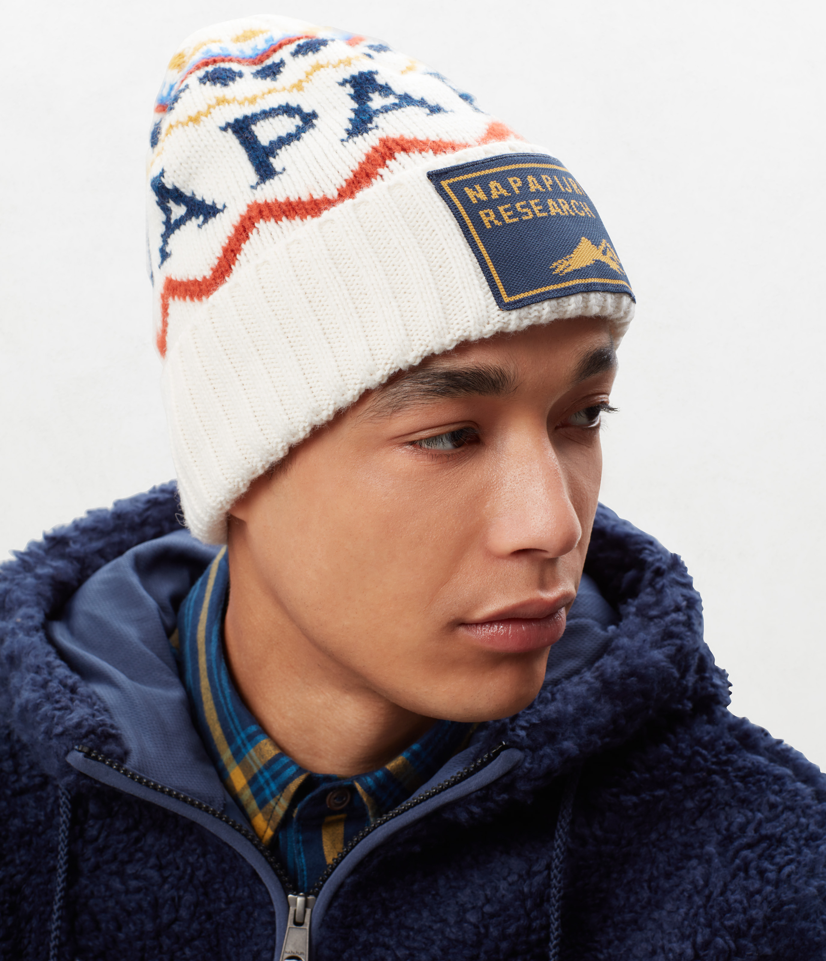 FARMINGTON WHITECAP GRAY