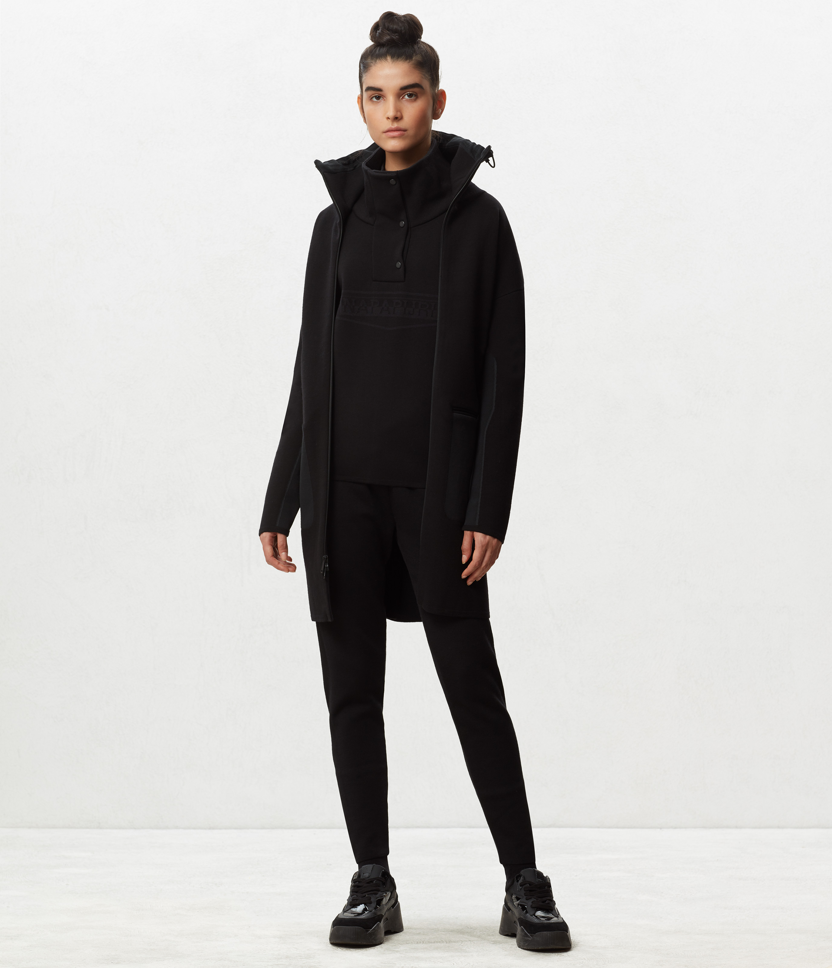 ZE-K242 BLACK 041