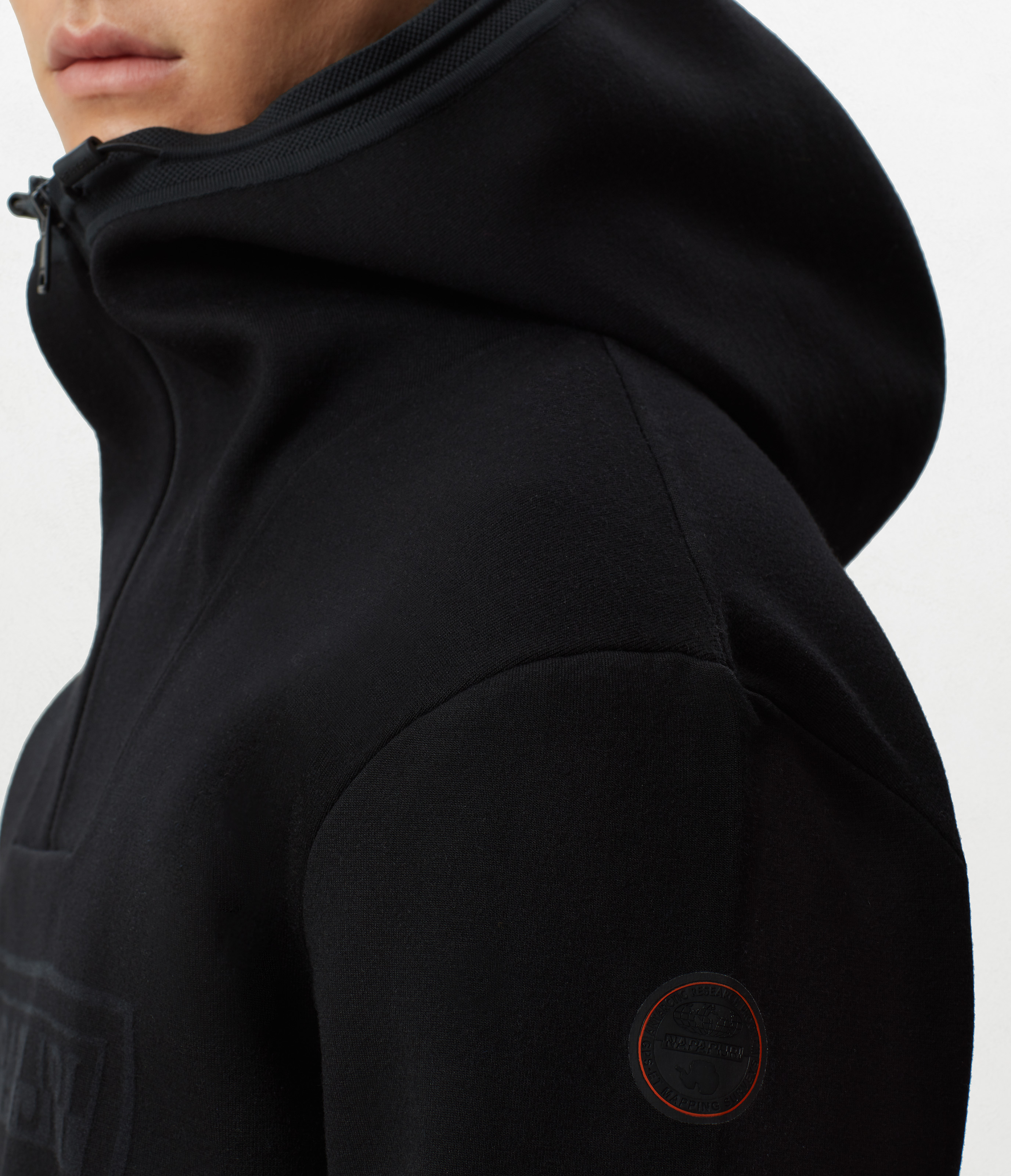 ZE-K232 BLACK 041