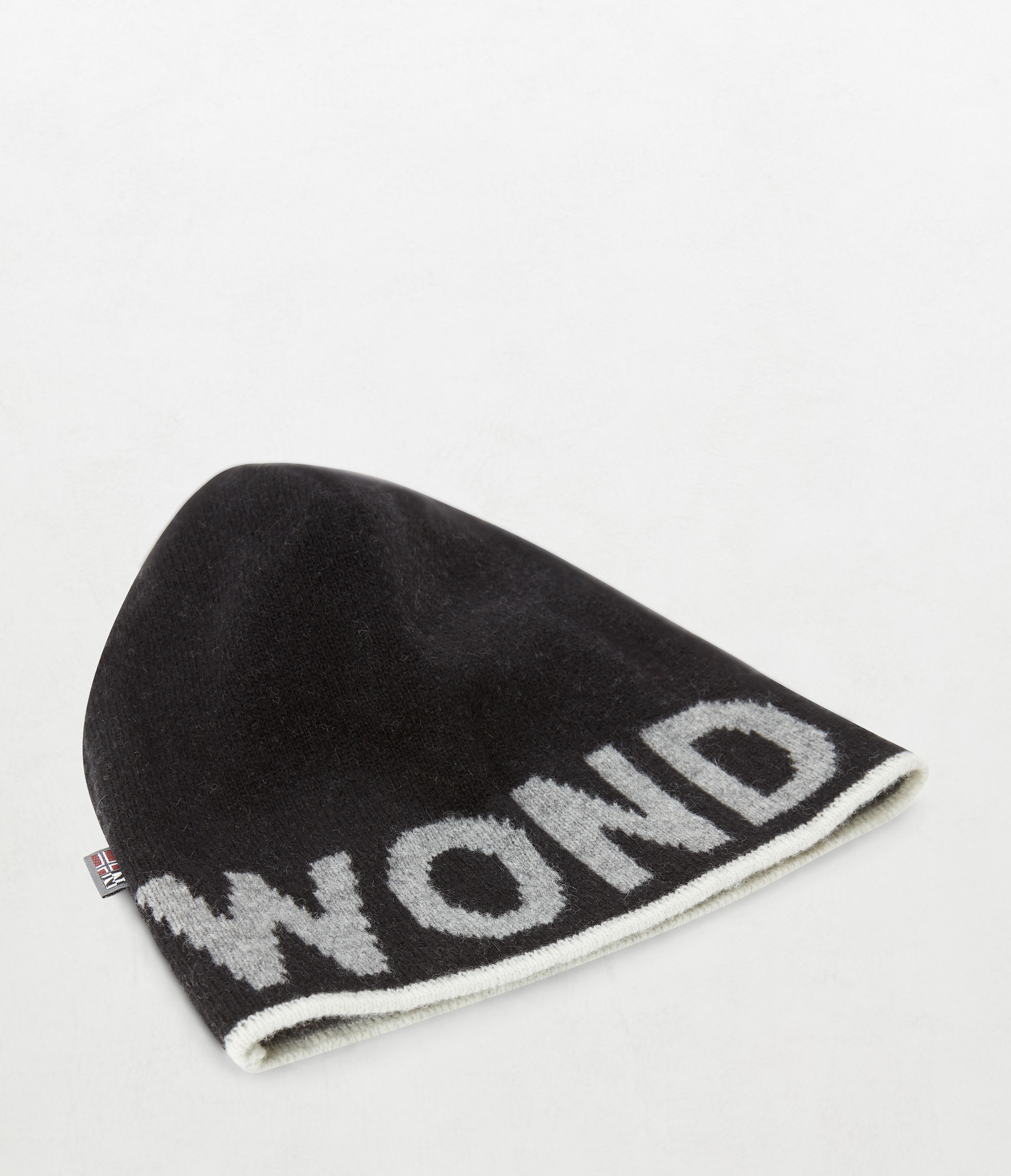 FALLS CAP BLACK 041