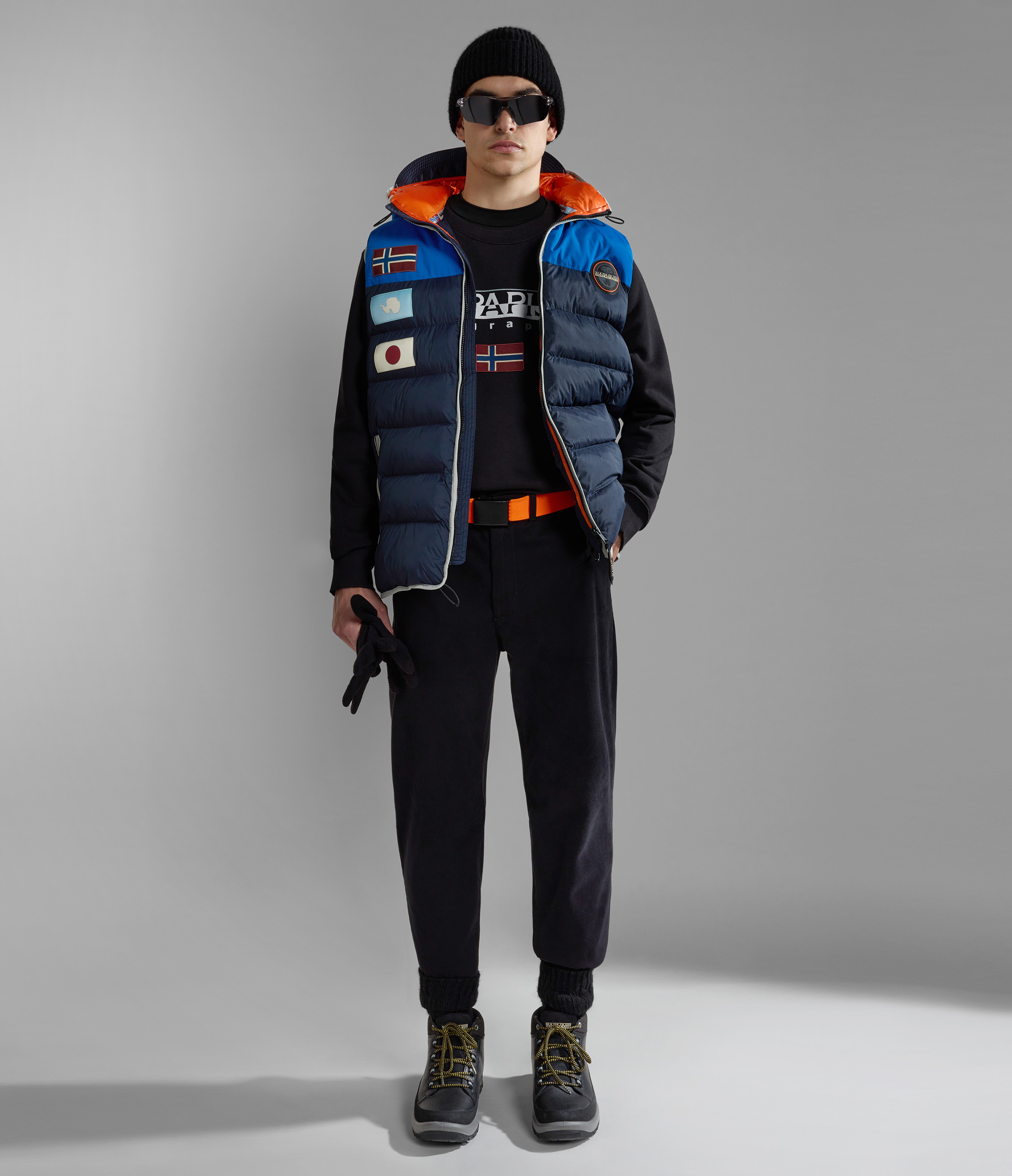 B-AYAS C 1 BLACK 041