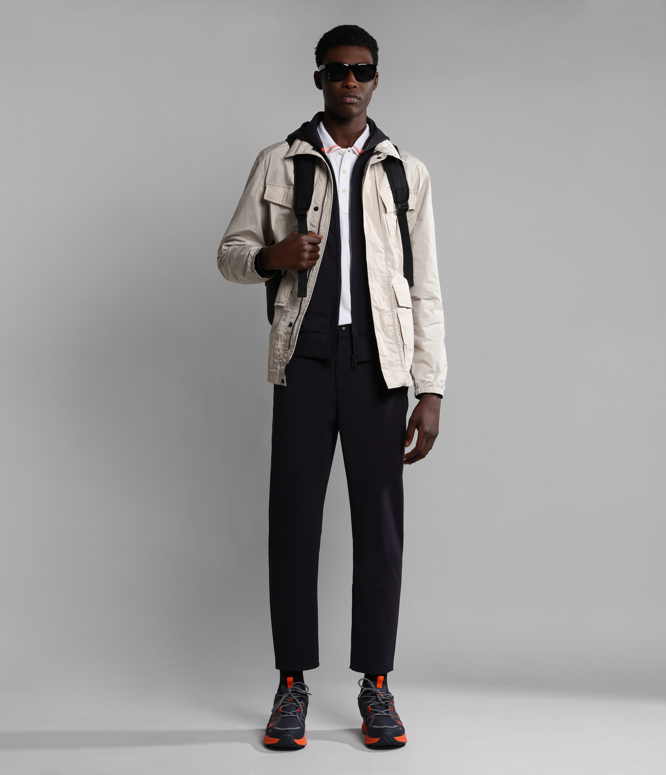E-ICALE SS BRIGHTWHITE 002
