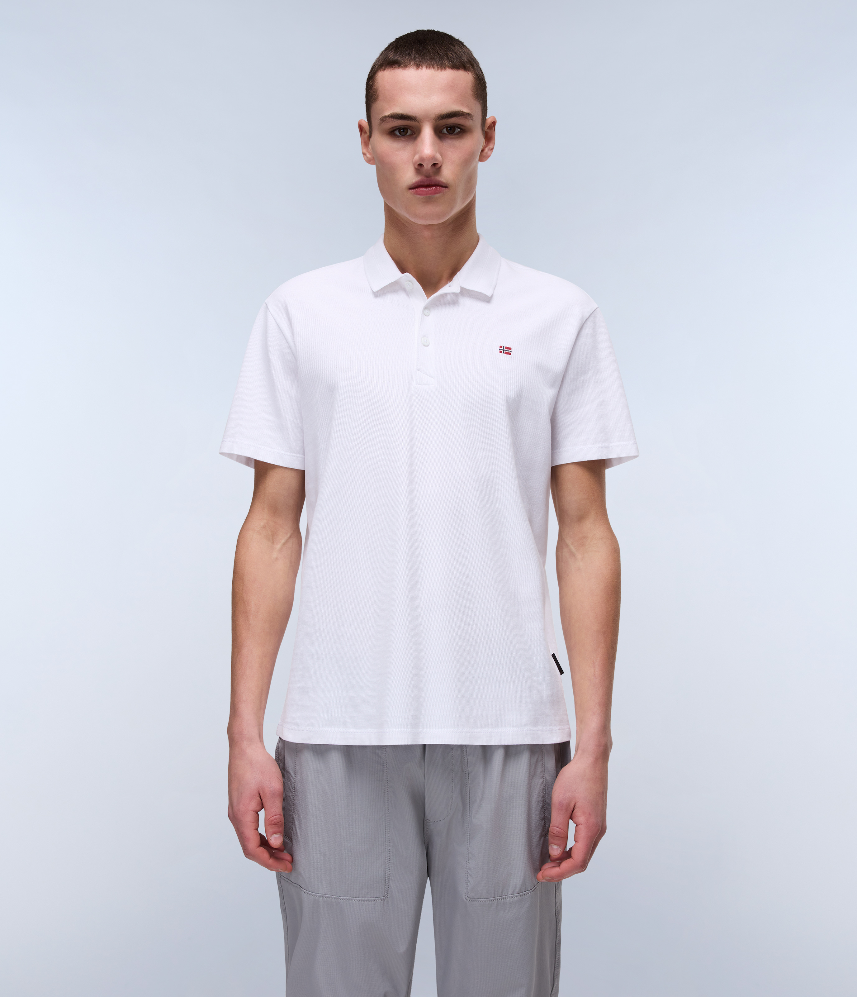 EALIS SS SUM BRIGHTWHITE 002