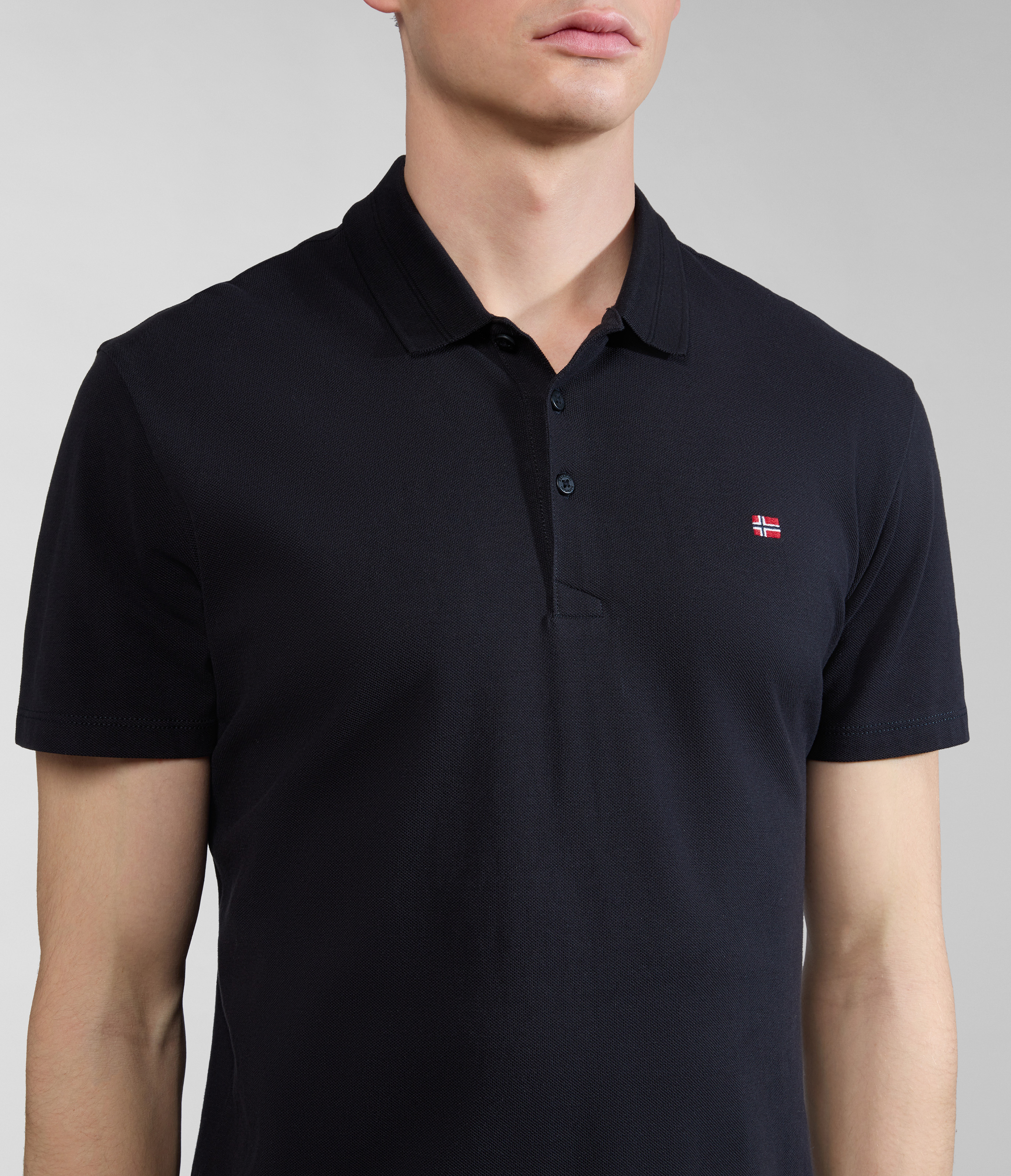 EALIS SS SUM BLACK 041