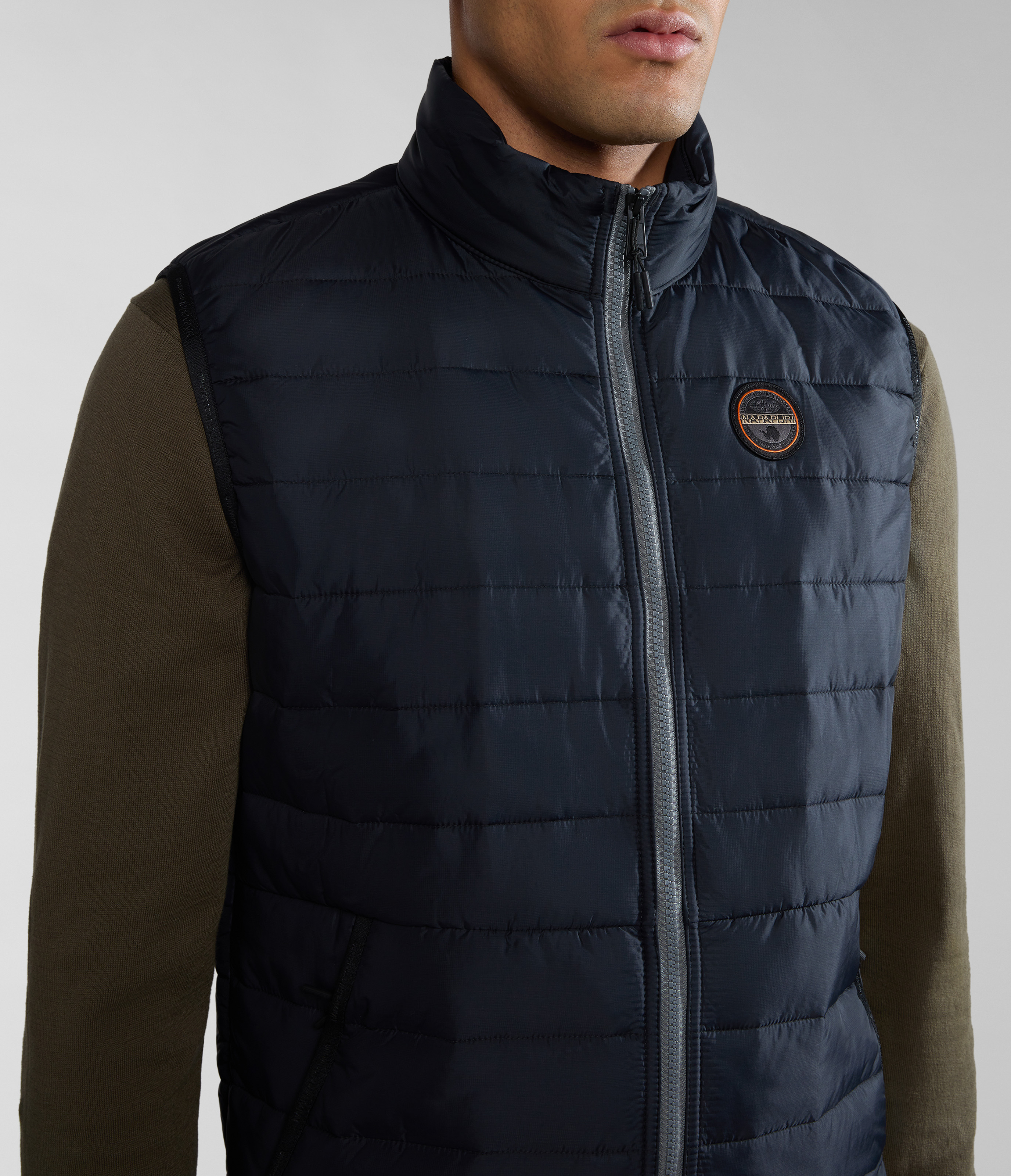 ACALMAR VEST 6 BLACK 041