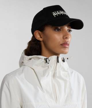 F-BOX CAP BLACK 041