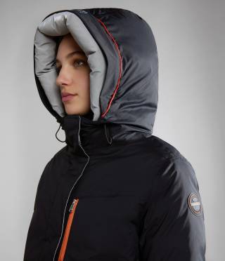 20-22 PUF L W BLACK 041