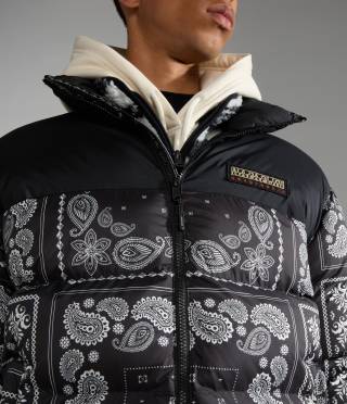 A-HOLIDAY FW23 BLACK AOP F5P