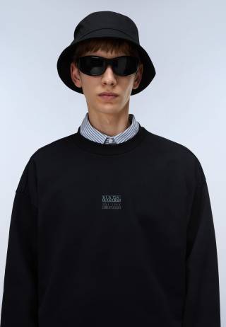 B-ELEVATED LOGO C BLACK BEAUTY
