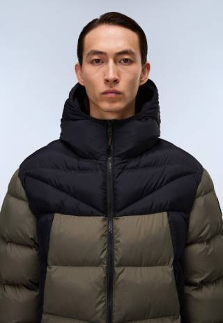 A-MOLVENO HOOD TEA LEAF G0A 