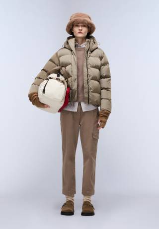 A-GLANE W 1 FALLEN ROCK N1T 