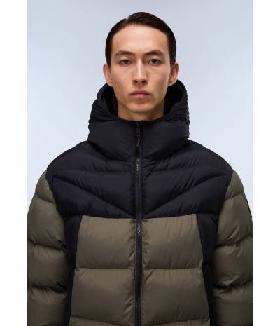 A-MOLVENO HOOD TEA LEAF G0A 