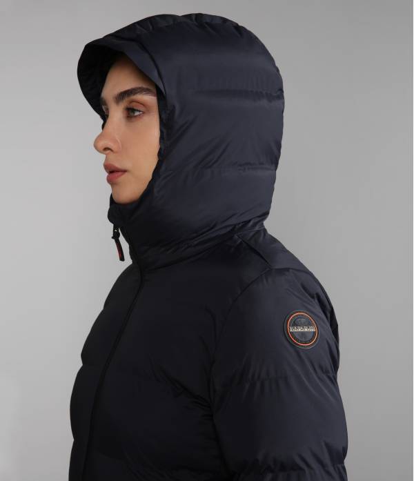 NEWTON W BLACK 041