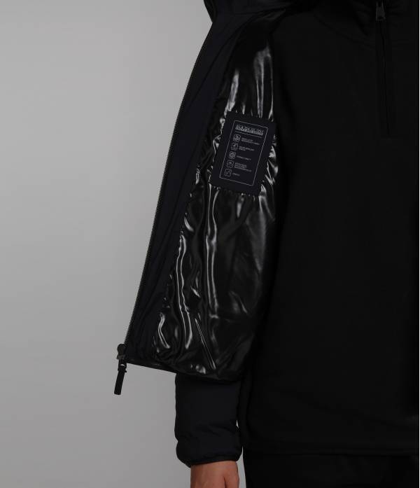 NEWTON W BLACK 041