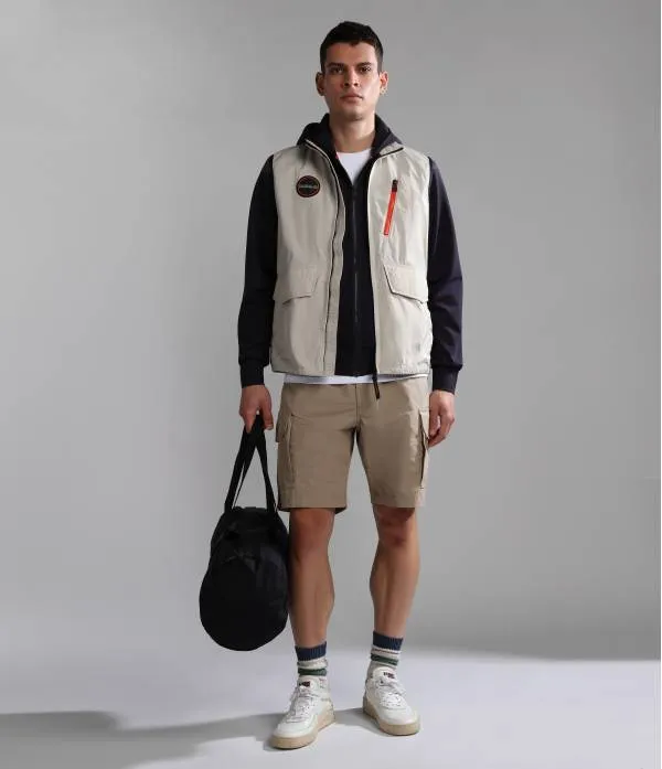 A-RIONAPO VEST BEIGE SILVR N90