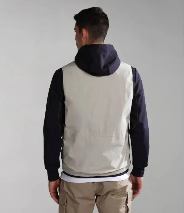 A-RIONAPO VEST BEIGE SILVR N90