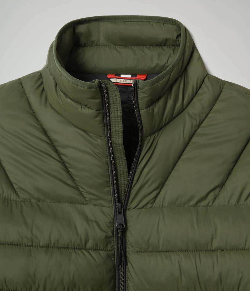 AERONS S GREEN DEPTHS