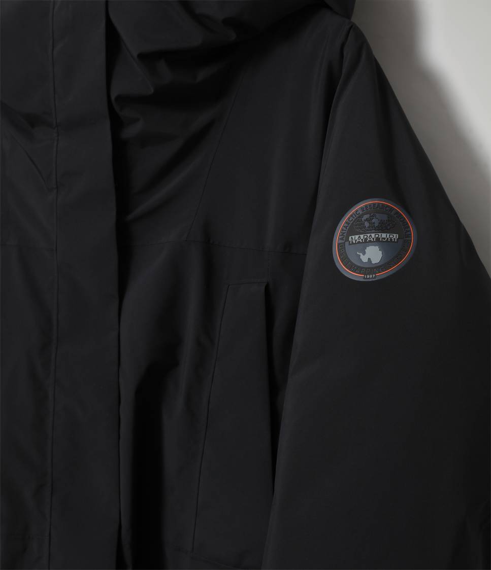 FAHRENHEIT W BLACK 041 