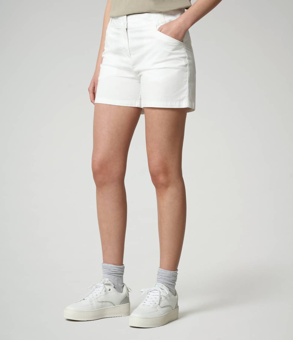 NARIE BRIGHT WHITE 002 