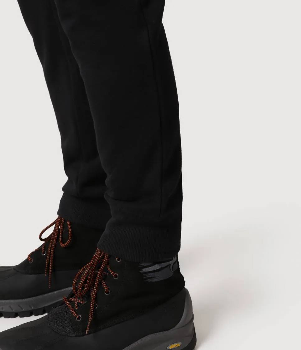 MERBER BLACK 041