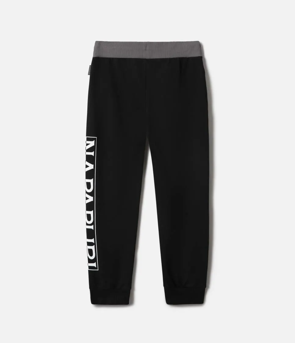 K M-ENTREMONT BLACK 041