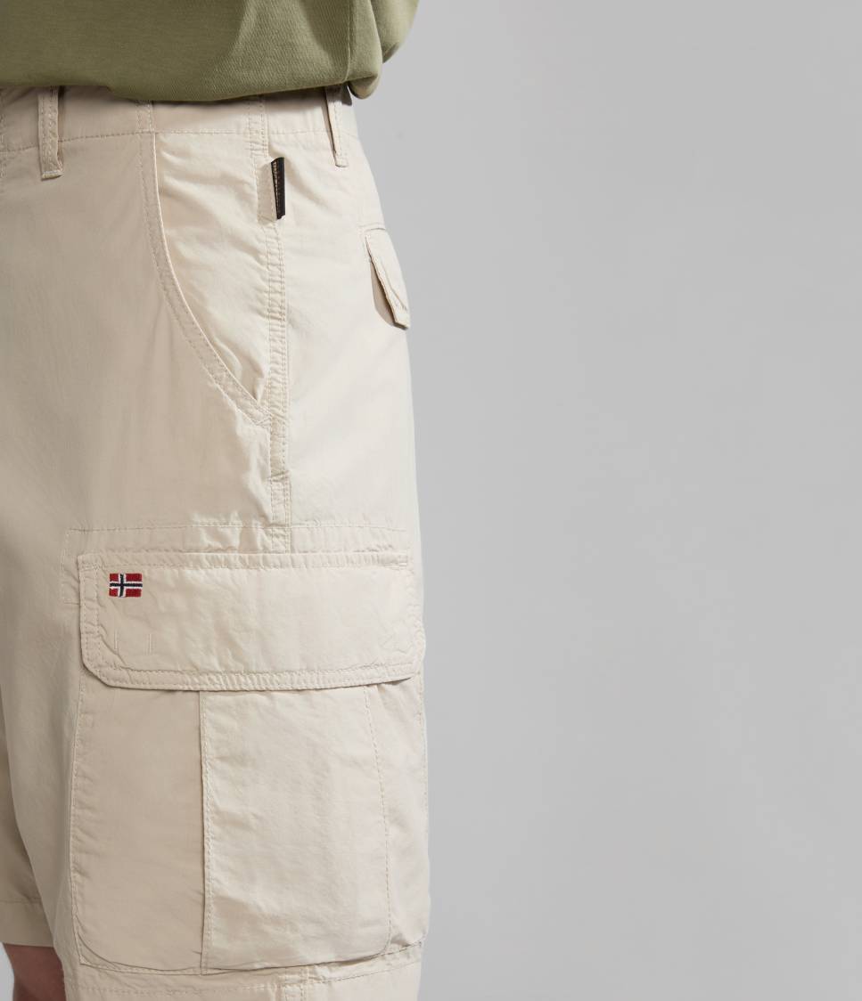 NOTO 5 BEIGE SILVR N90