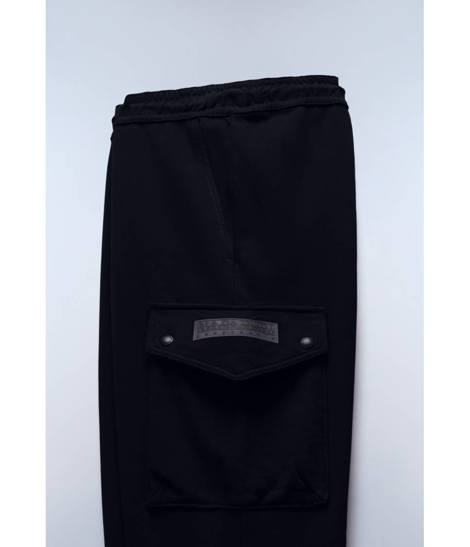 K M-BOX LOGO CARGO BLACK BEAUTY 