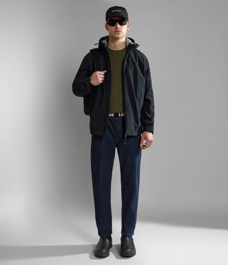 SHELTER WINT BLACK 041