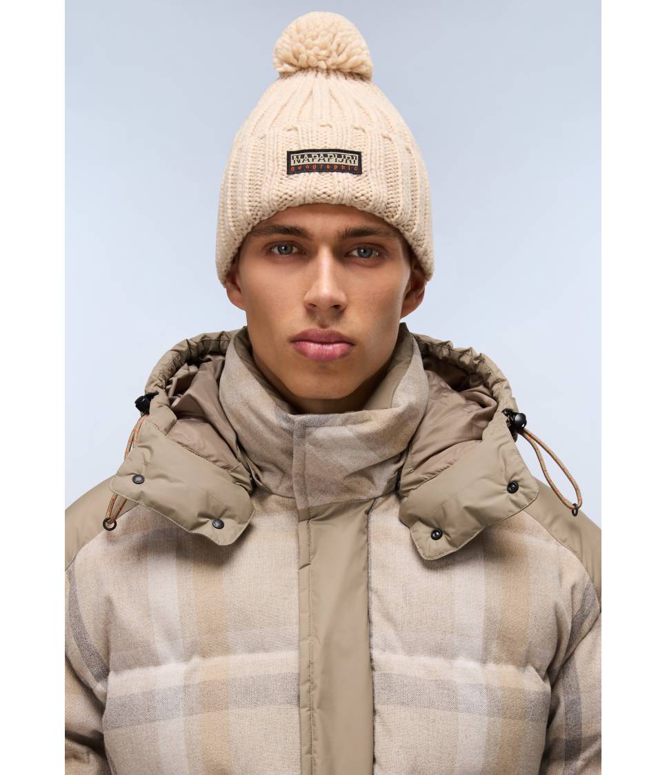 FEA 2 BEIGE DIMITY