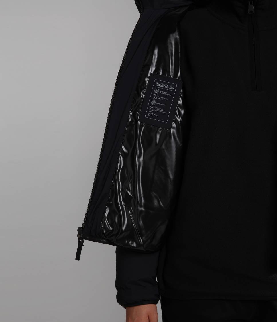 NEWTON W BLACK 041