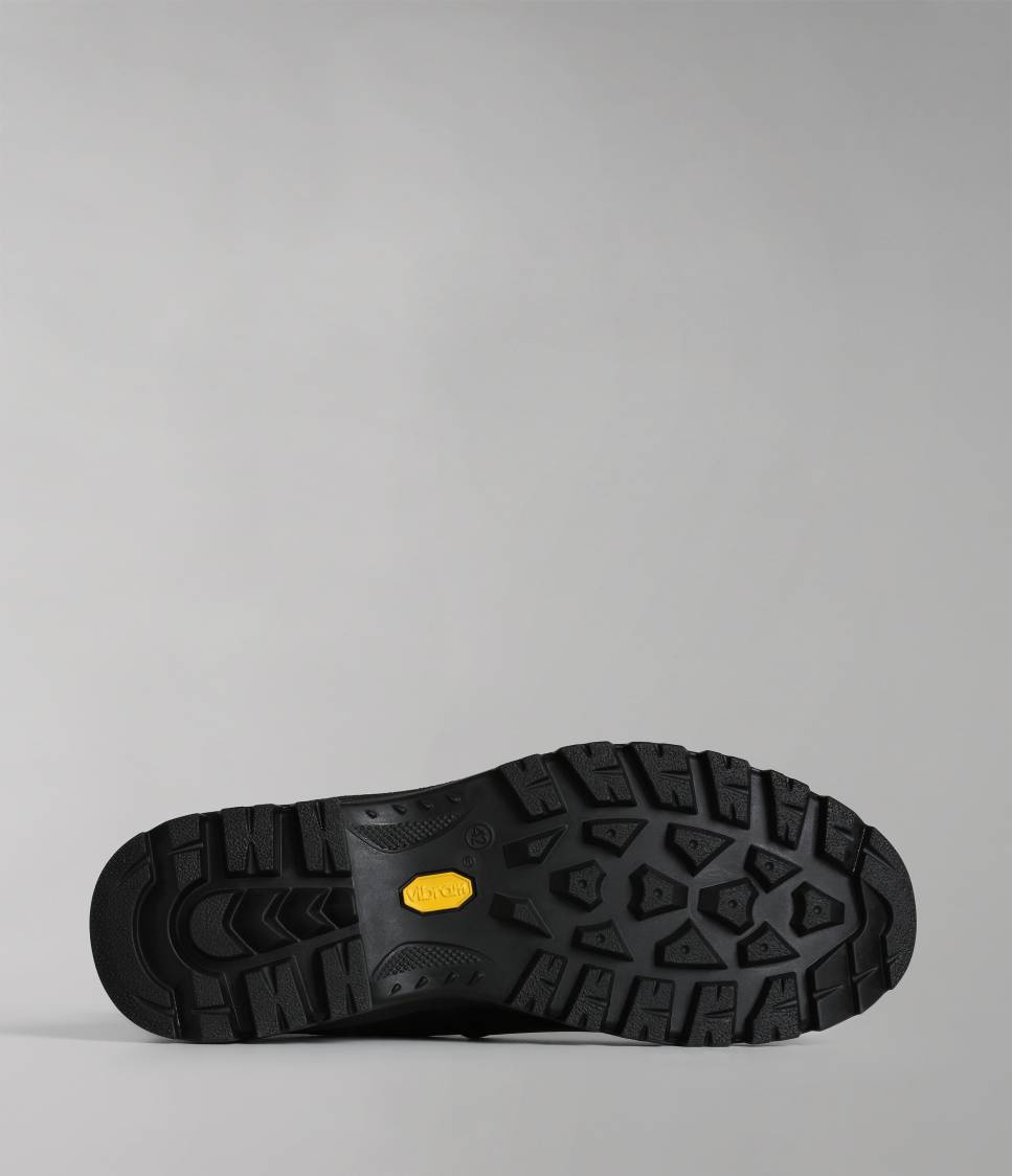 F2PEAK02/LEA BLACK 041
