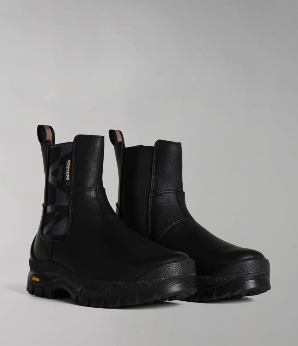F2PEAK02/LEA BLACK 041