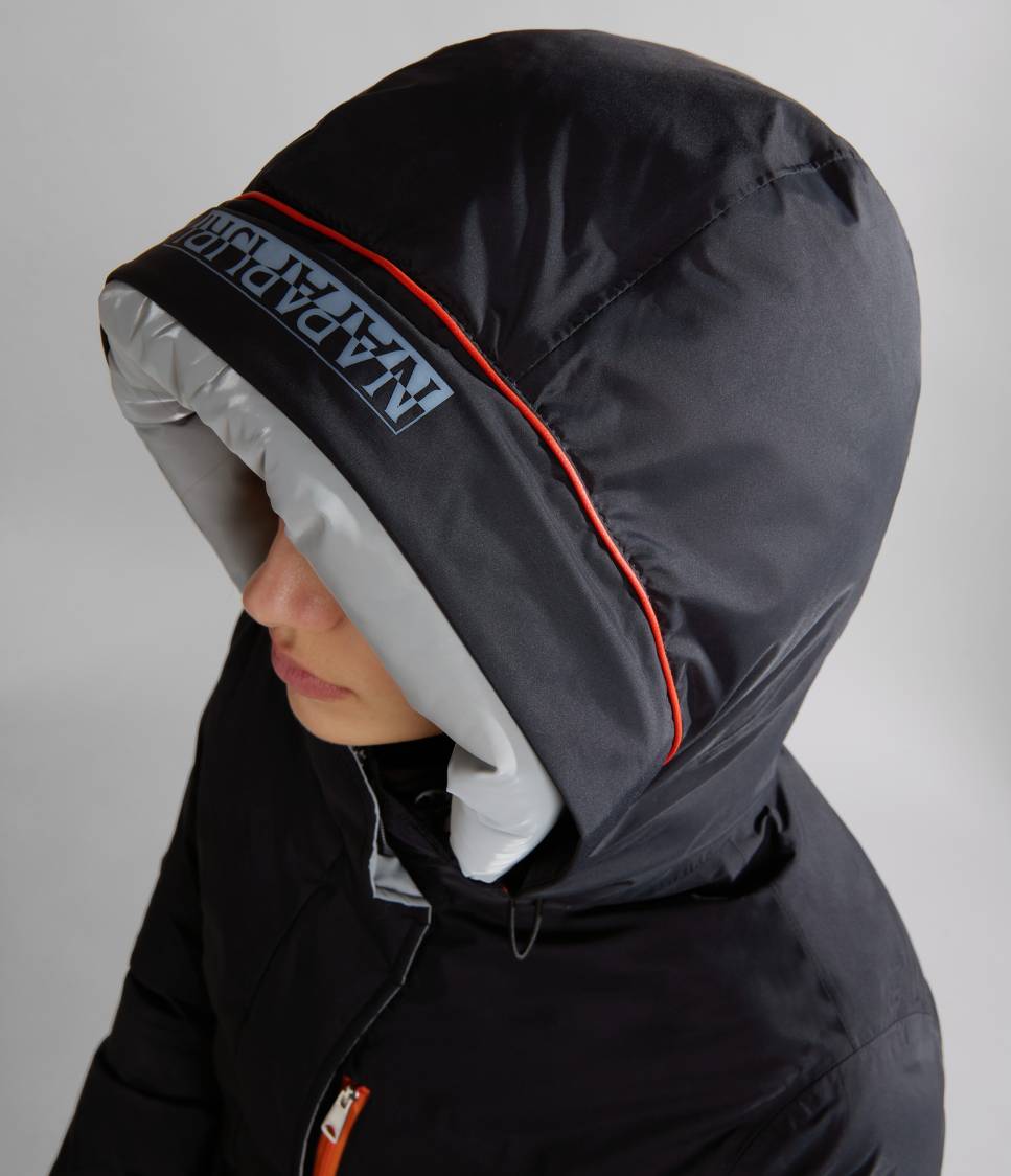 20-22 PUF L W BLACK 041