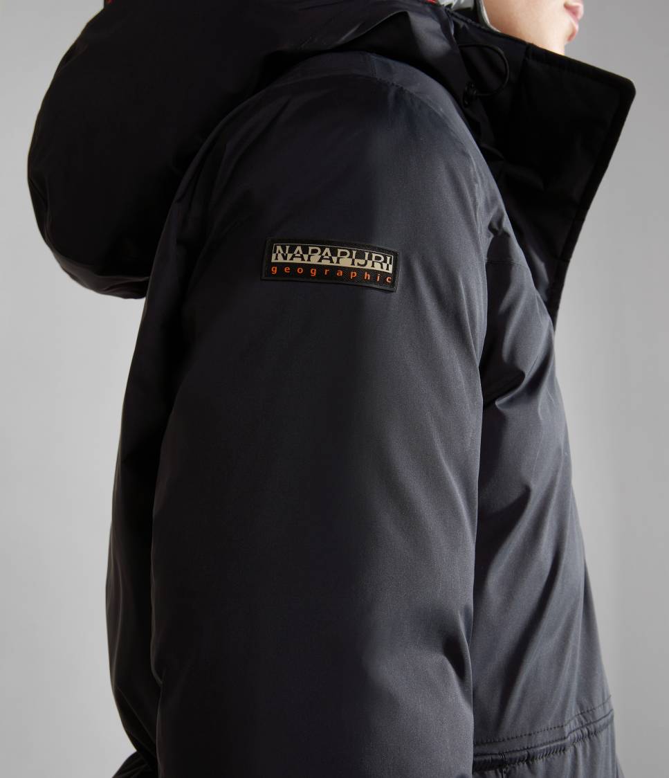 20-22 PUF L W BLACK 041
