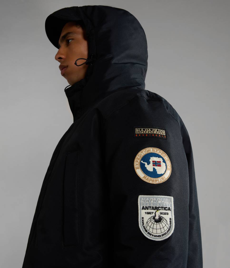A-ASTER BLACK 041