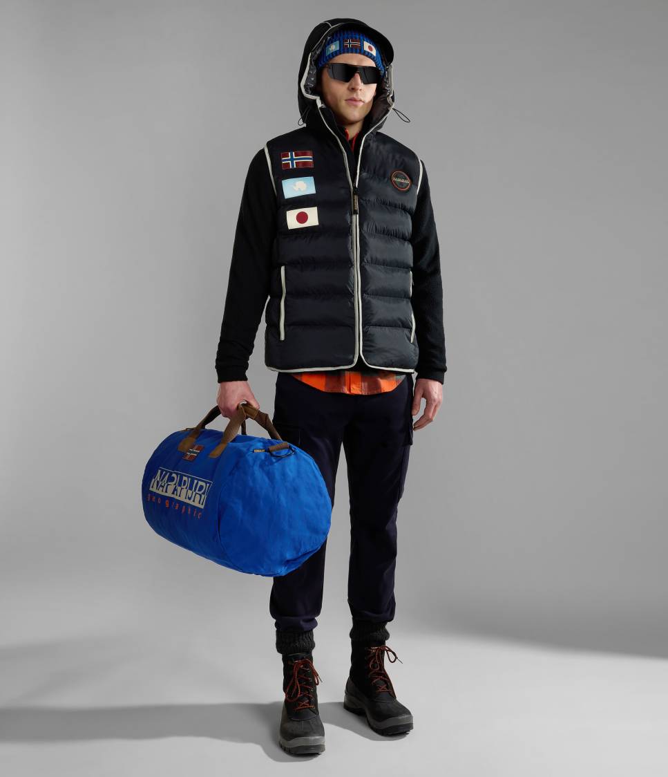 A-SHACKLETON V BLACK 041 