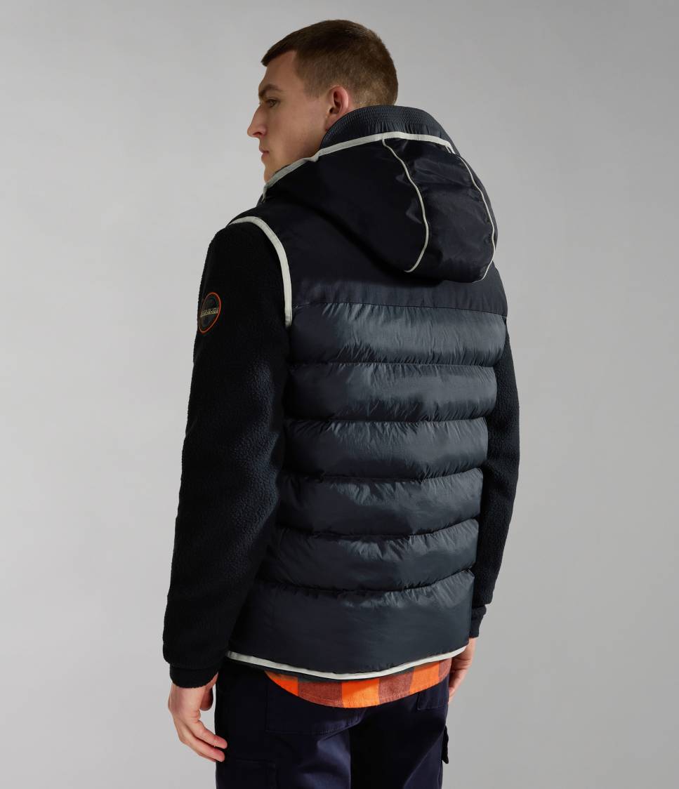 A-SHACKLETON V BLACK 041 